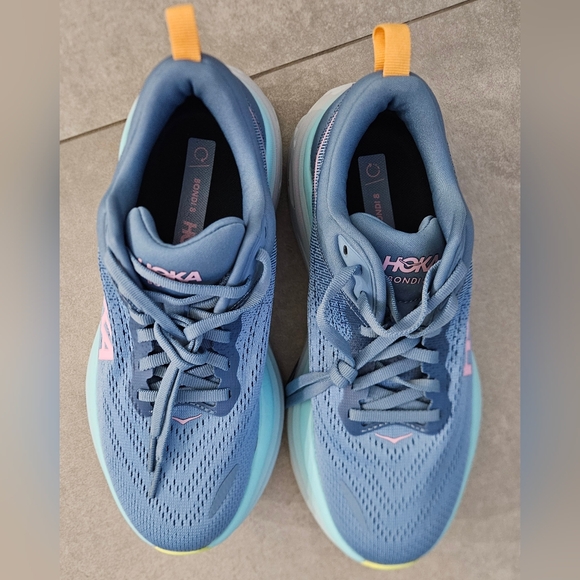 Womens Hoka Bondi 8 Size 6.5B - Picture 4 of 5